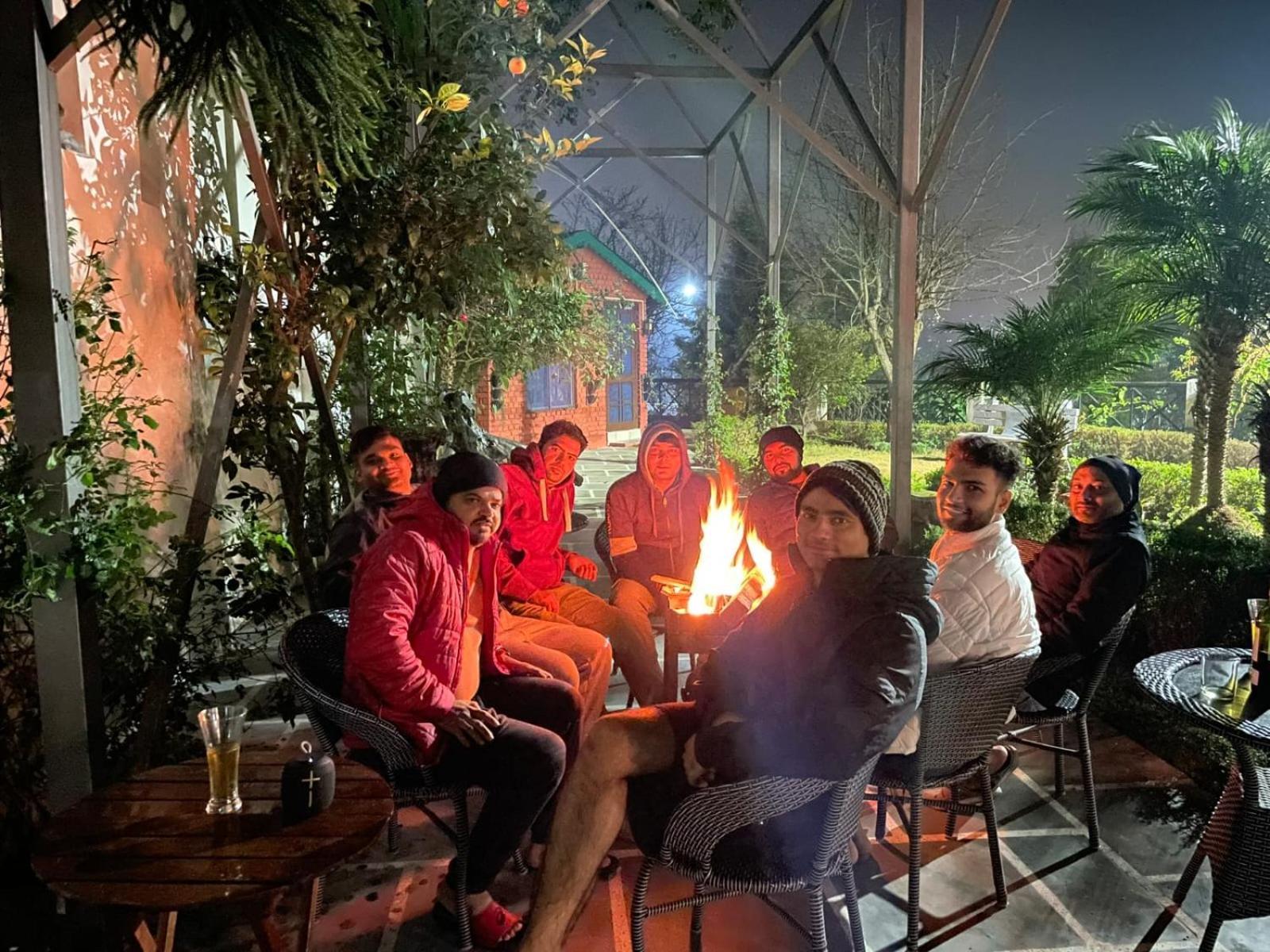 Alinda House Naukuchiatal By The Ghaur Hotel Bhimtal Bagian luar foto