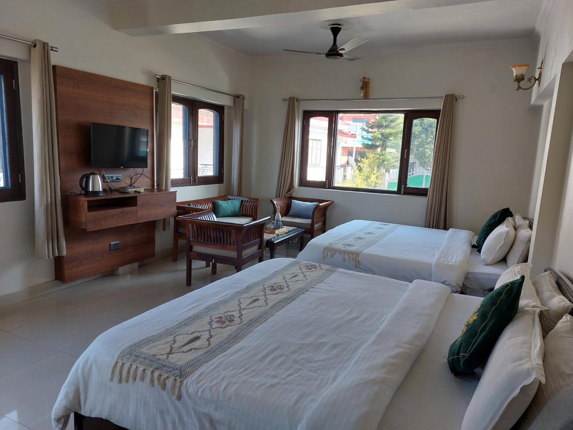 Alinda House Naukuchiatal By The Ghaur Hotel Bhimtal Bagian luar foto